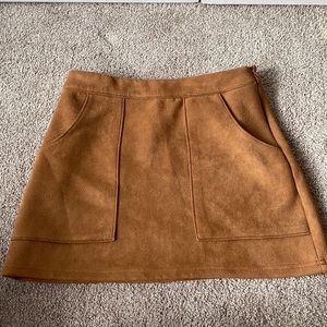 Camel mini Skirt with Pockets
